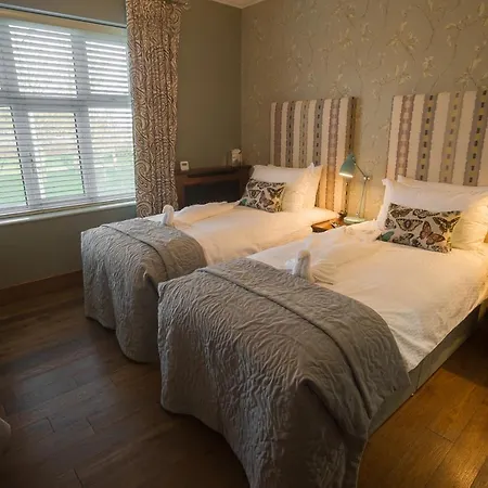 Πανσιόν House