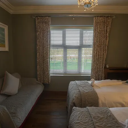 Guest house House